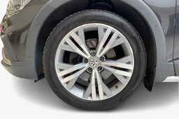 met. harmaa Volkswagen Passat 2020 kuva 9.