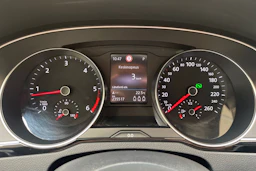 met. harmaa Volkswagen Passat 2020 kuva 17.