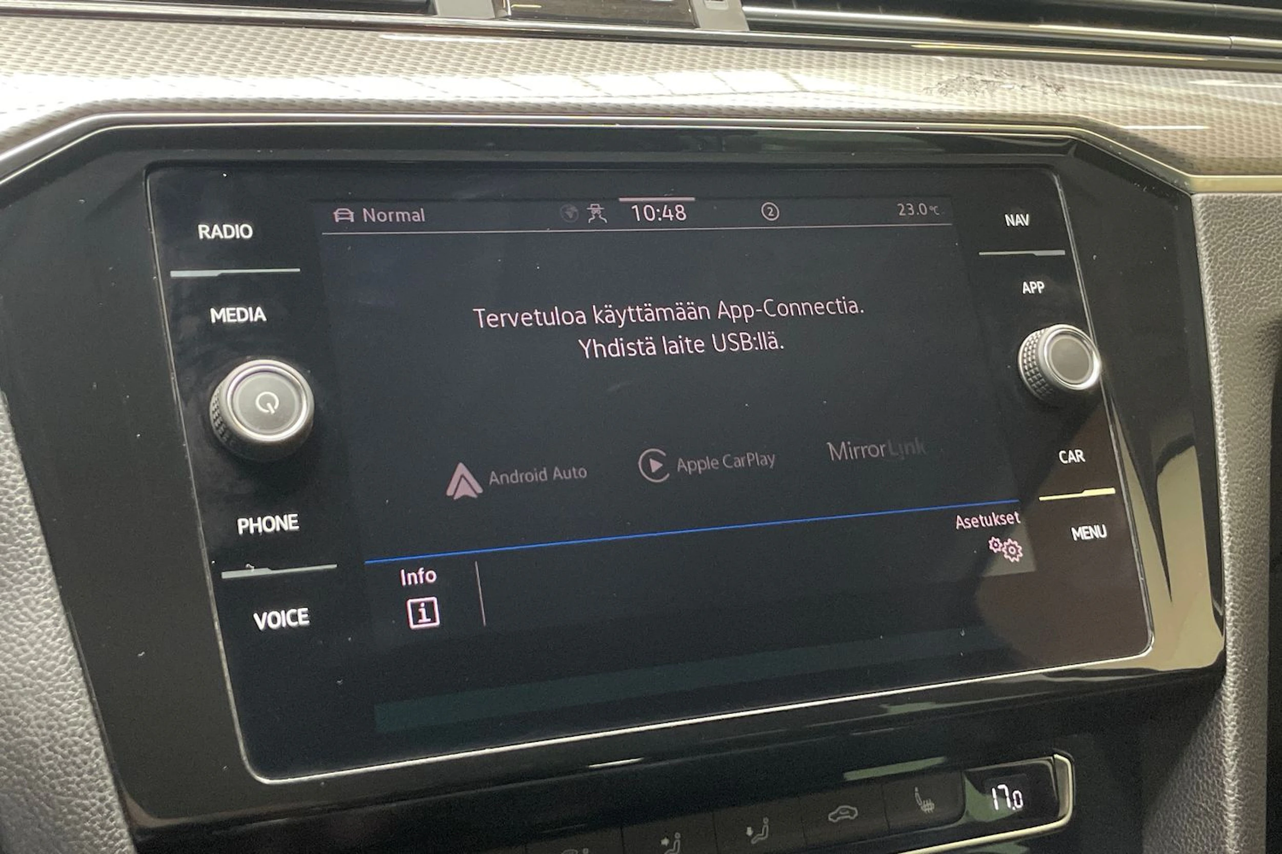 met. harmaa Volkswagen Passat 2020 kuva 21.