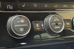 met. harmaa Volkswagen Passat 2020 kuva 24.