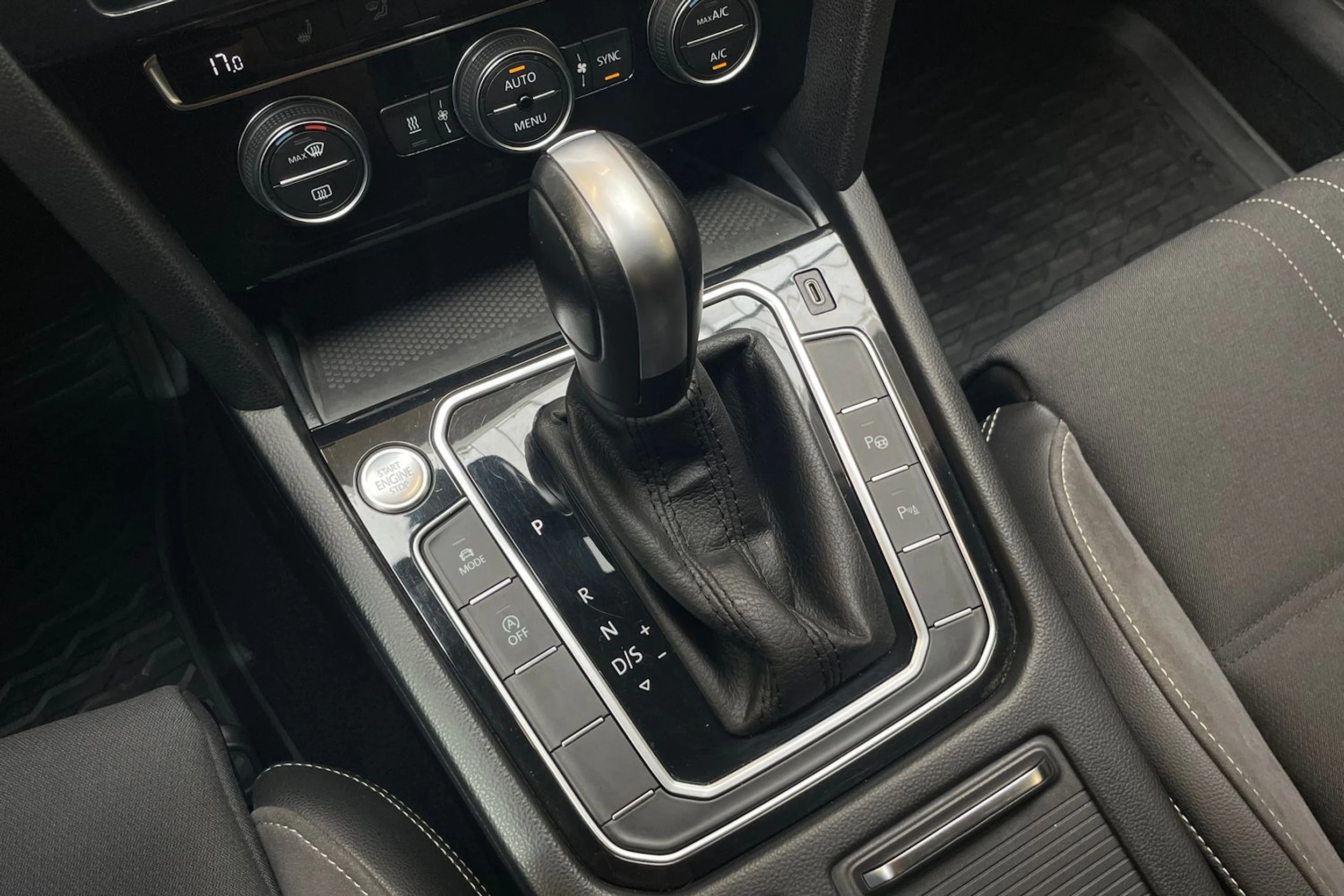 met. harmaa Volkswagen Passat 2020 kuva 25.