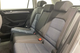 met. sininen Volkswagen Passat 2020 kuva 10.