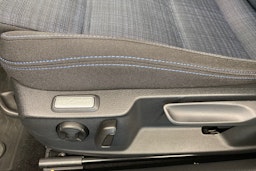 met. sininen Volkswagen Passat 2020 kuva 30.