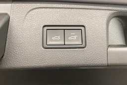 met. sininen Volkswagen Passat 2020 kuva 34.