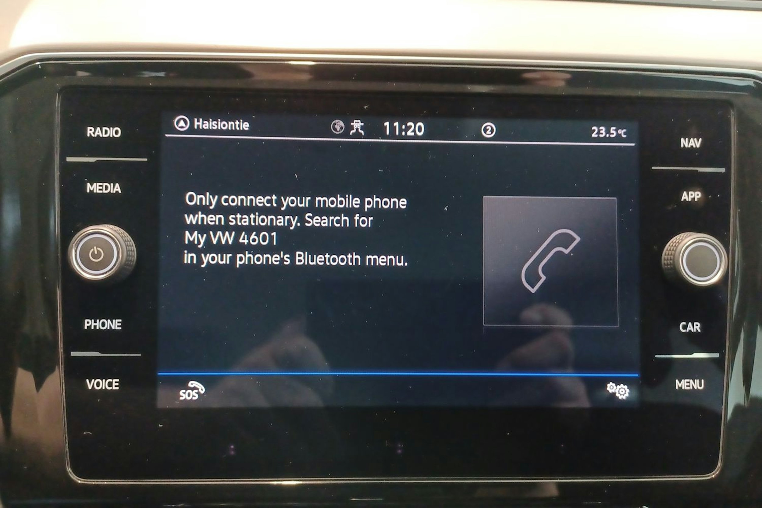 Valkoinen Volkswagen PASSAT 2020 kuva 23.
