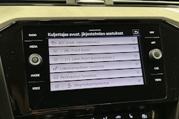 valkoinen Volkswagen Passat 2020 kuva 26.