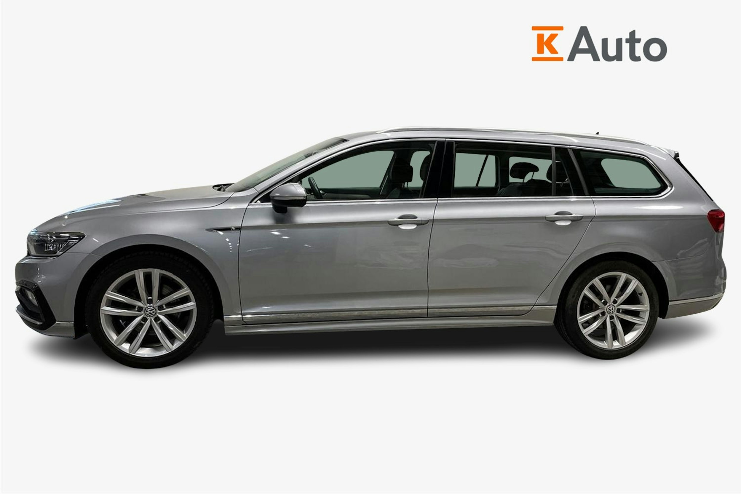 sininen Volkswagen Passat 2020 kuva 6.