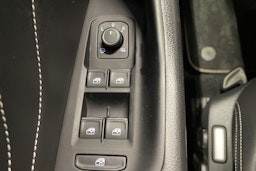 sininen Volkswagen Passat 2020 kuva 29.