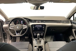 Sininen Volkswagen PASSAT 2020 kuva 7.