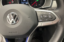Sininen Volkswagen PASSAT 2020 kuva 12.