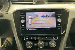 Sininen Volkswagen PASSAT 2020 kuva 16.