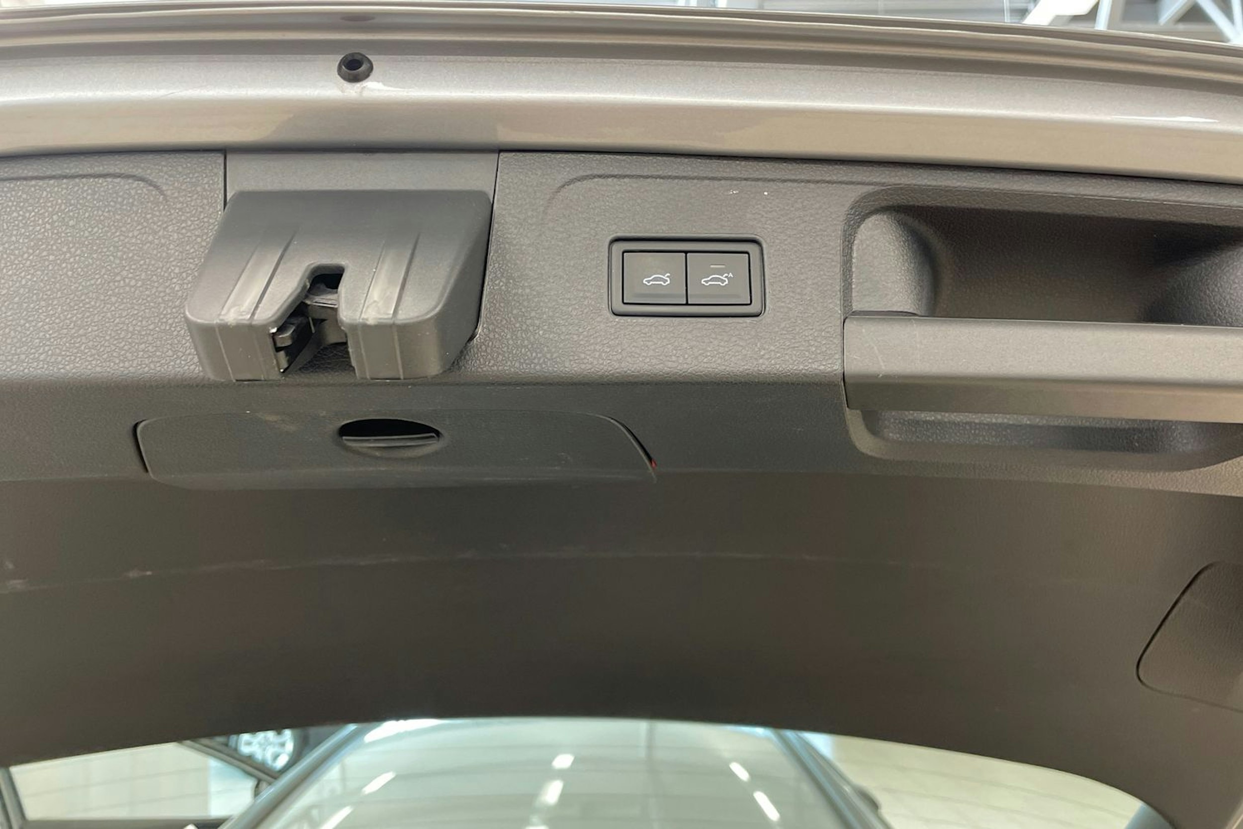 Sininen Volkswagen PASSAT 2020 kuva 19.
