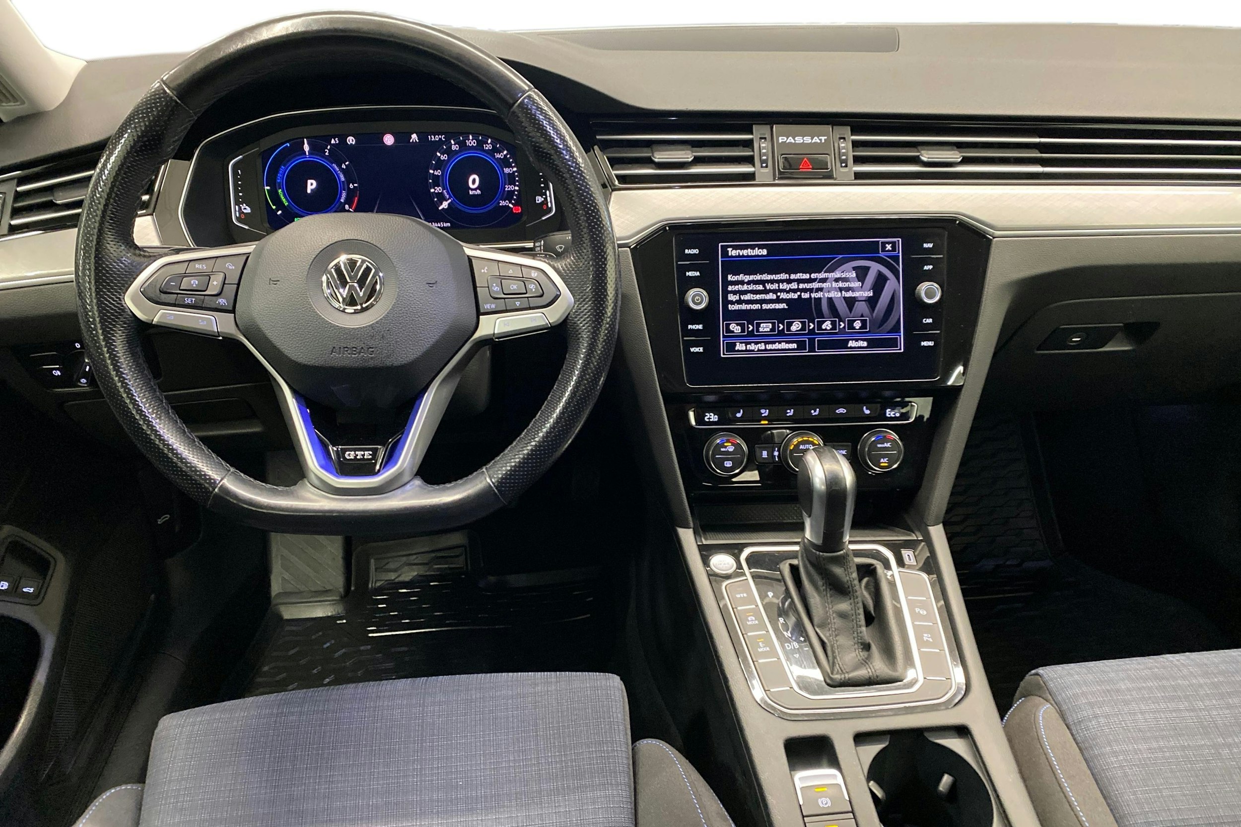 met. hopea Volkswagen Passat 2020 kuva 9.