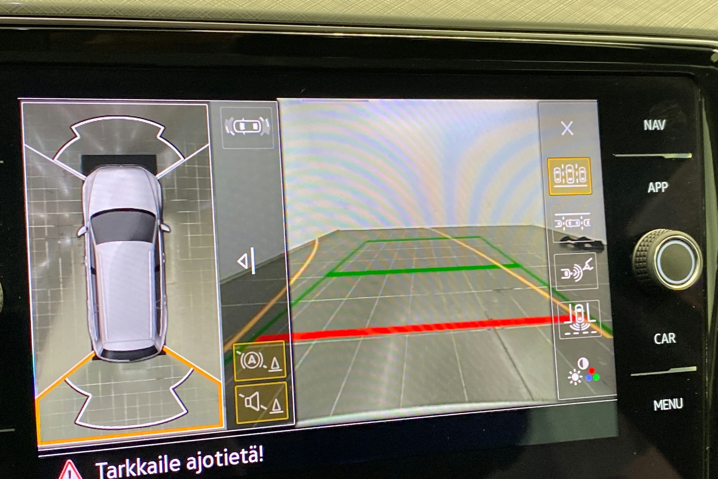 met. hopea Volkswagen Passat 2020 kuva 17.