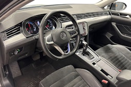 harmaa Volkswagen Passat 2020 kuva 7.