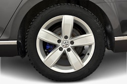 harmaa Volkswagen Passat 2020 kuva 11.