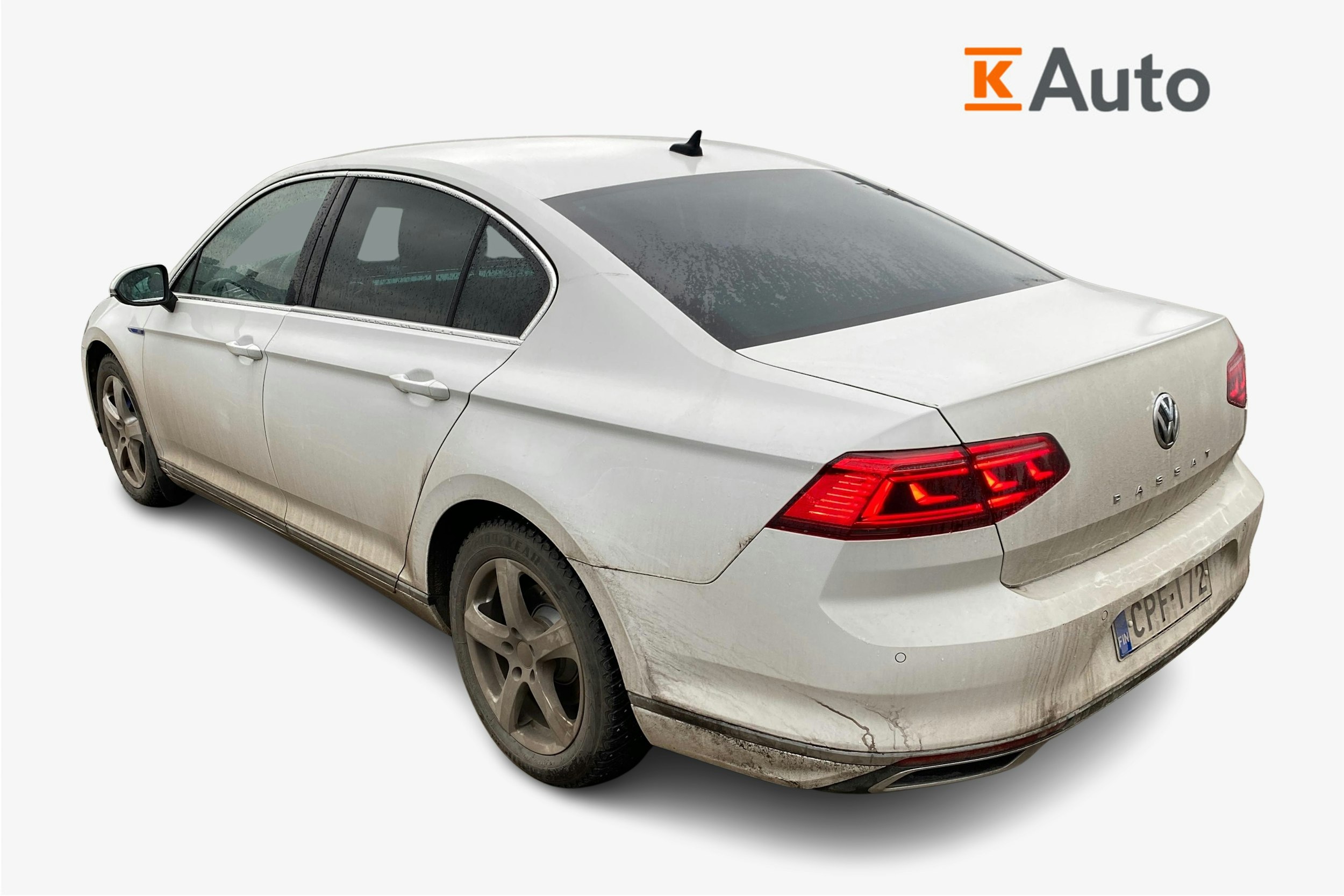 valkoinen Volkswagen Passat 2020 kuva 2.