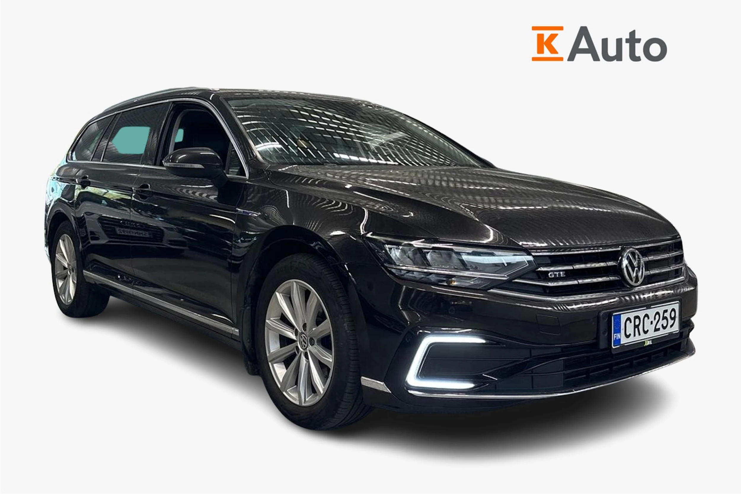 ruskea (beige) Volkswagen Passat 2020 kuva 1.