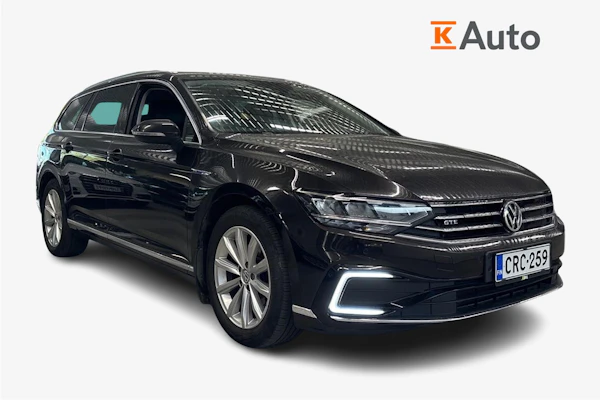 Volkswagen Passat Variant GTE Plug-In Hybrid 160 kW DSG-automaatti