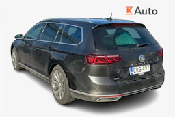 harmaa Volkswagen Passat 2020 kuva 2.