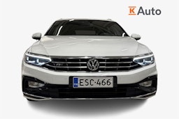 valkoinen Volkswagen Passat 2020 kuva 5.