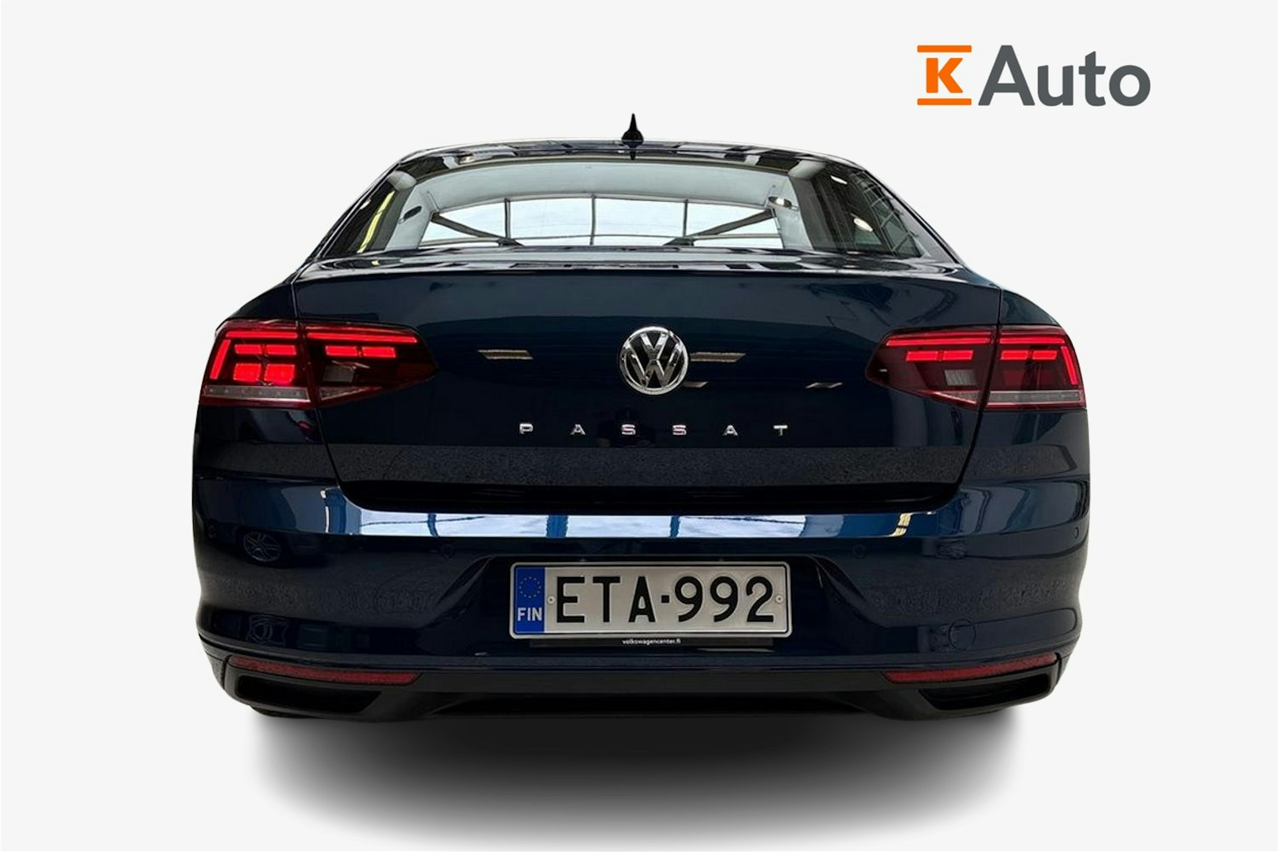 sininen Volkswagen Passat 2020 kuva 3.