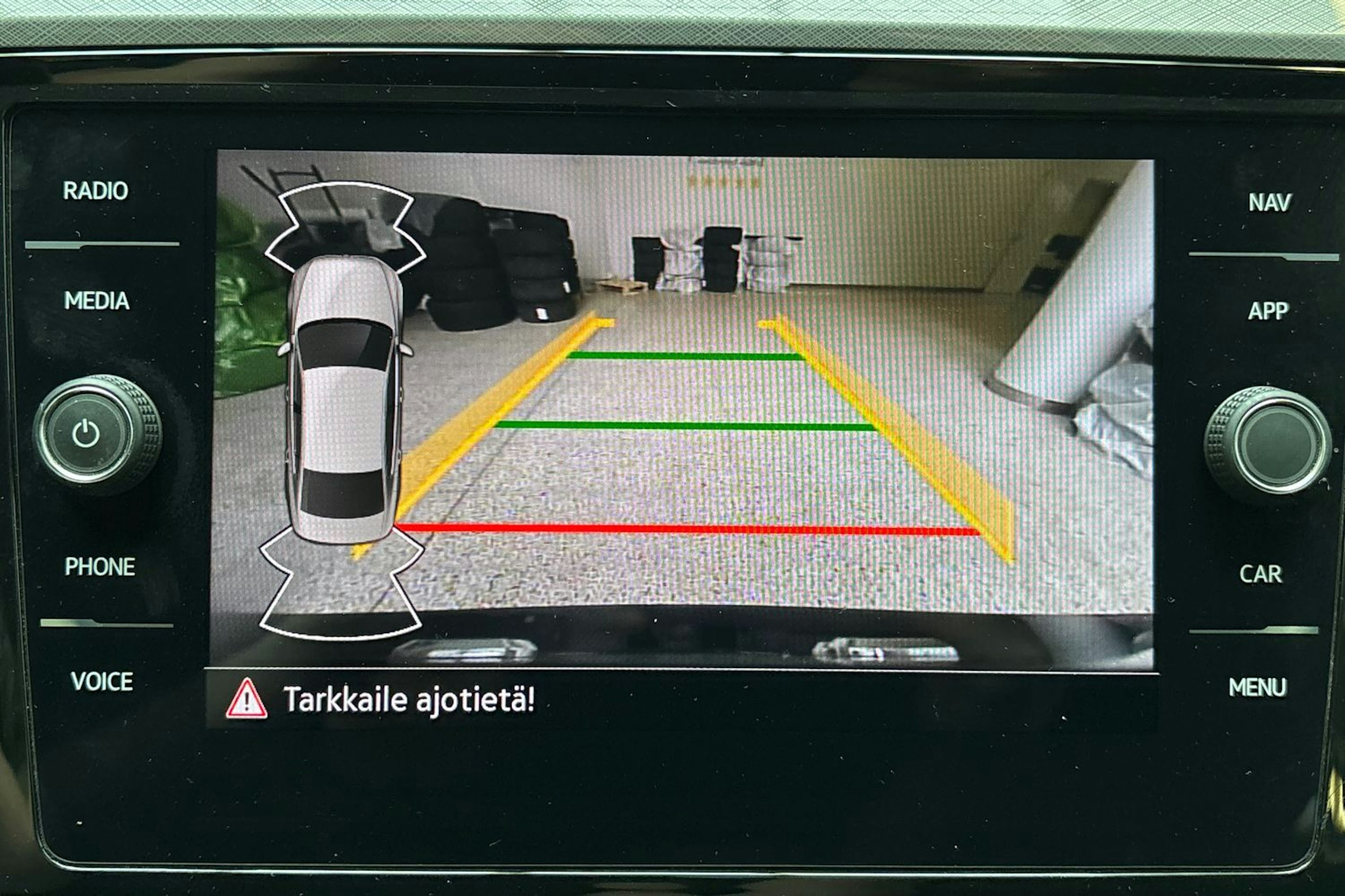 sininen Volkswagen Passat 2020 kuva 25.