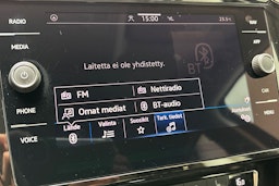 sininen Volkswagen Passat 2020 kuva 28.