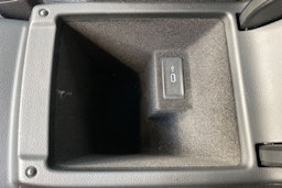 sininen Volkswagen Passat 2020 kuva 28.
