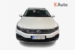 valkoinen Volkswagen Passat 2020 kuva 5.