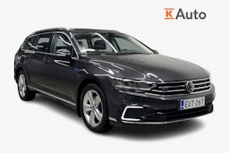 harmaa Volkswagen Passat 2021 kuva 1.