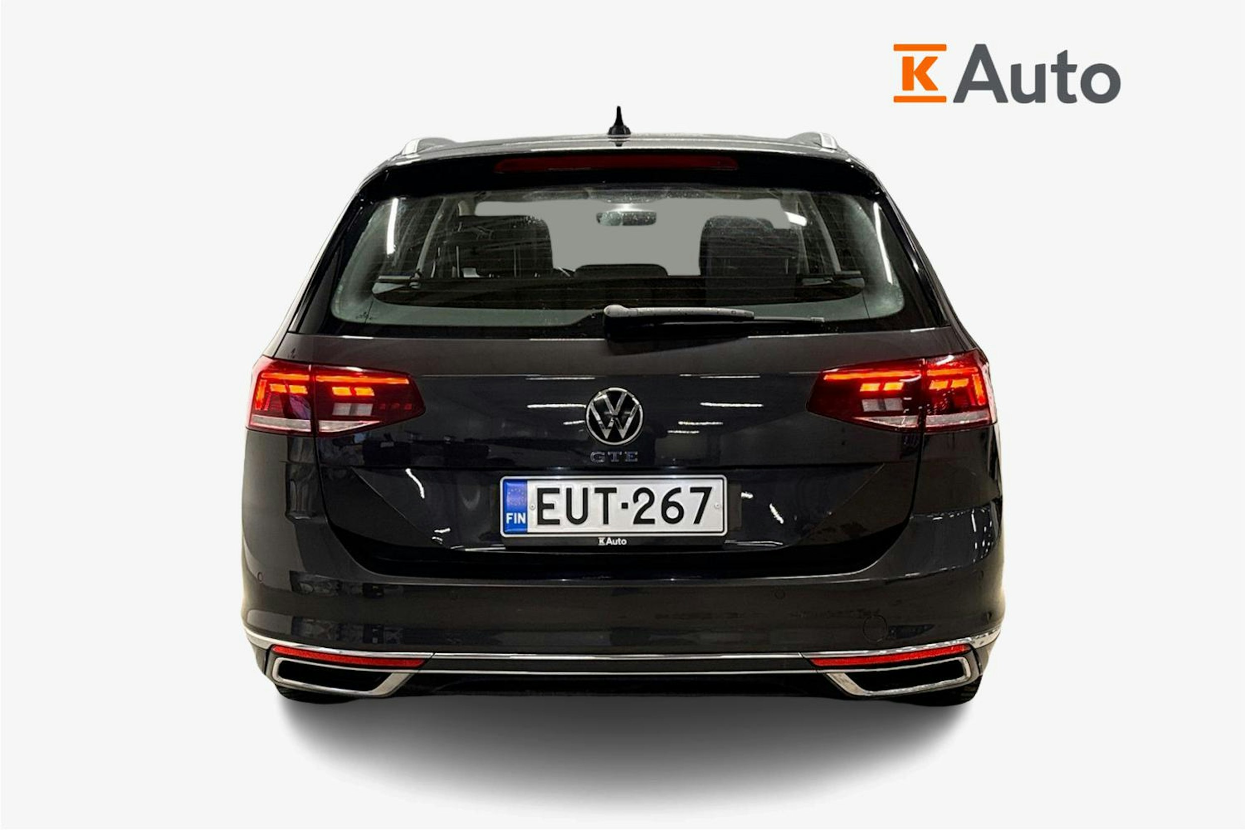 harmaa Volkswagen Passat 2021 kuva 3.