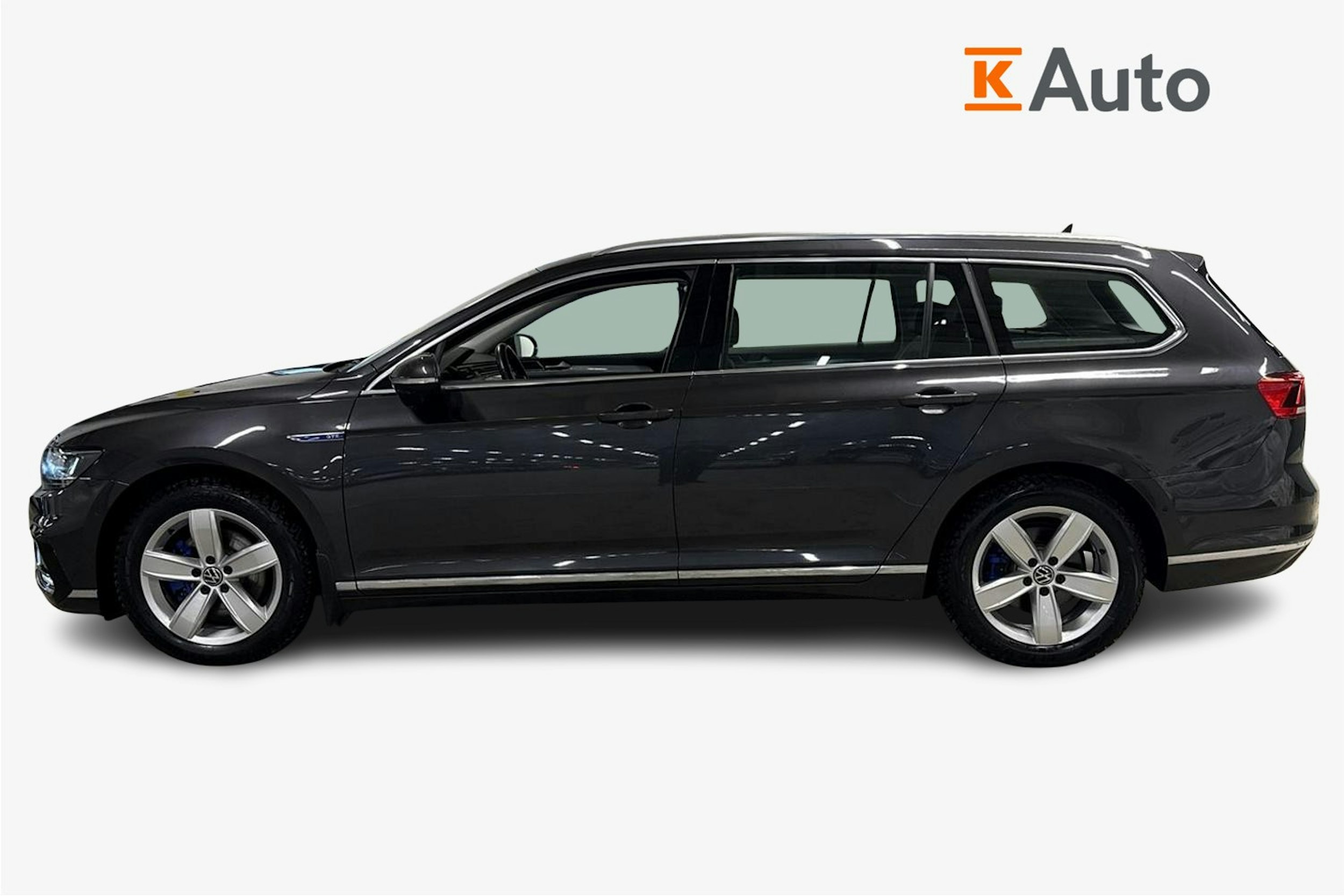 harmaa Volkswagen Passat 2021 kuva 5.