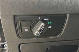 harmaa Volkswagen Passat 2021 kuva 18.