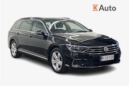 Musta Volkswagen PASSAT 2020 kuva 1.
