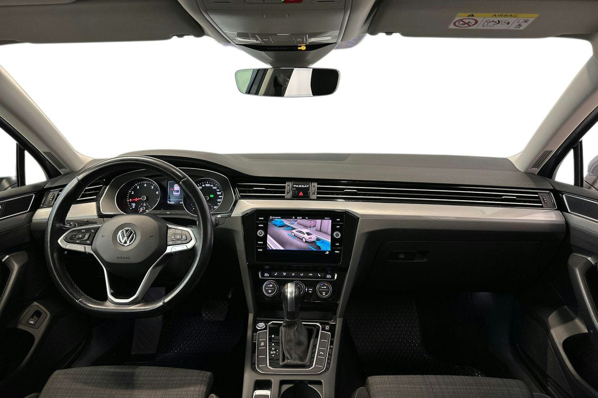 sininen Volkswagen Passat 2020 kuva 9.