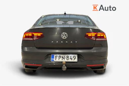 harmaa Volkswagen Passat 2020 kuva 4.