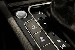harmaa Volkswagen Passat 2020 kuva 28.