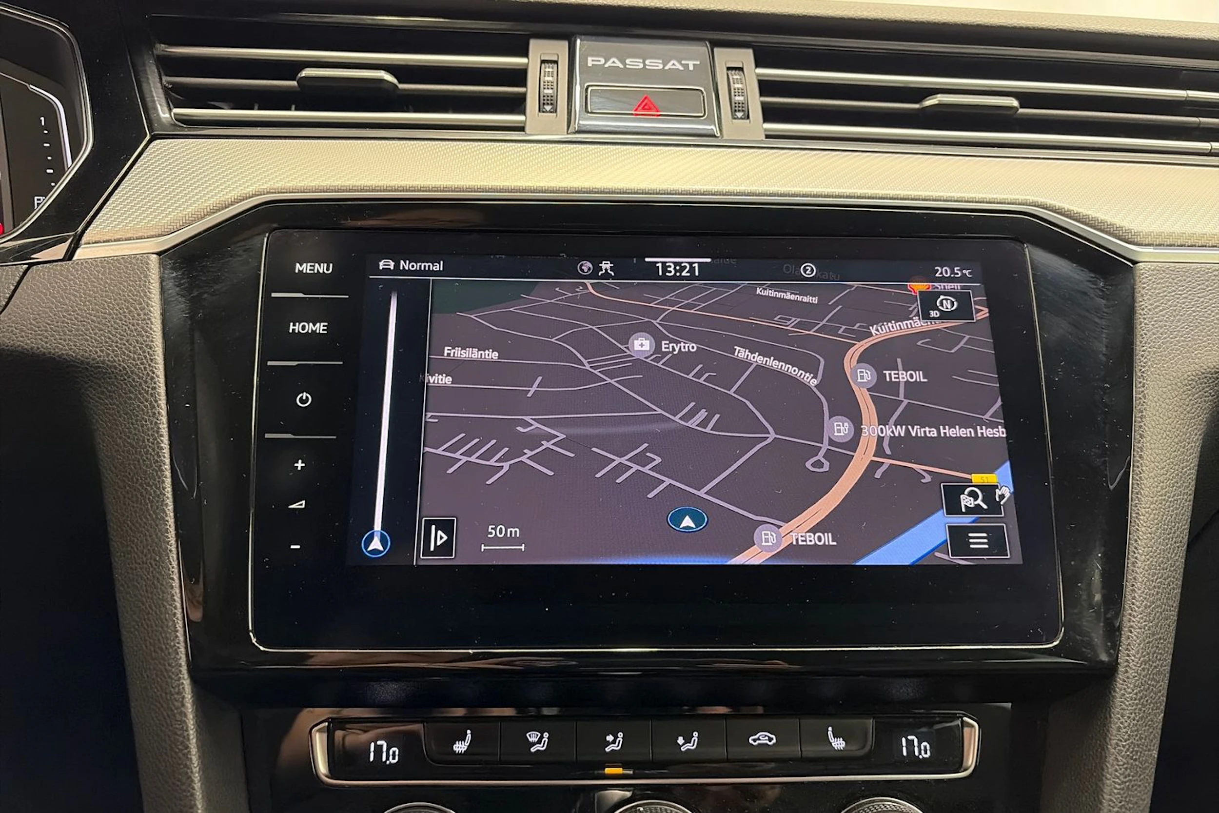 valkoinen Volkswagen Passat 2020 kuva 20.