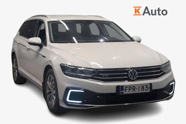 Volkswagen Passat Variant GTE Plug-In Hybrid 160 kW DSG-automaatti