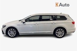 valkoinen Volkswagen Passat 2020 kuva 6.