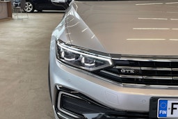 harmaa Volkswagen Passat 2020 kuva 15.