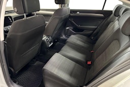 hopea Volkswagen Passat 2020 kuva 10.