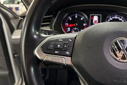 hopea Volkswagen Passat 2020 kuva 17.