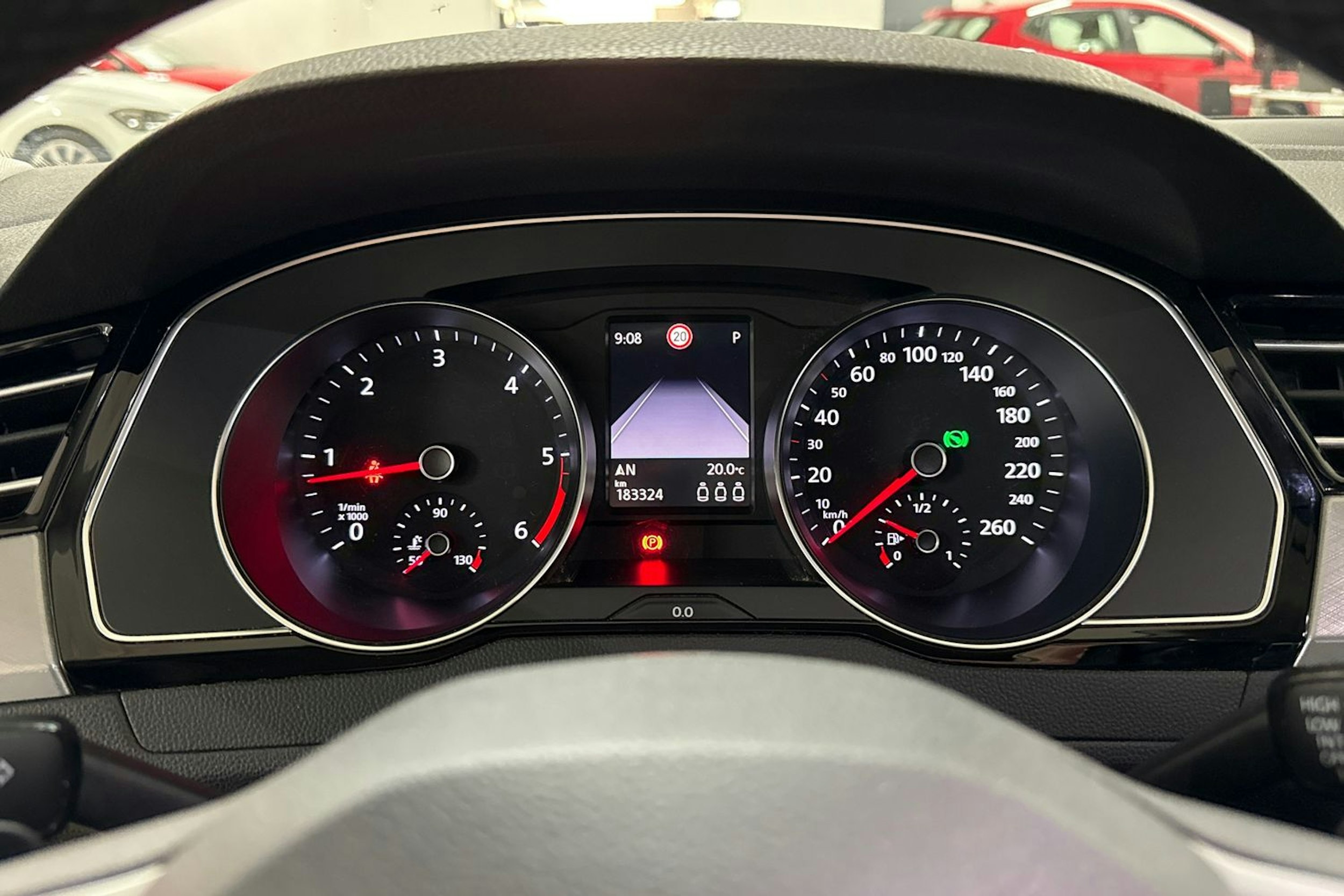 hopea Volkswagen Passat 2020 kuva 19.