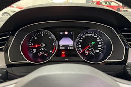 hopea Volkswagen Passat 2020 kuva 19.