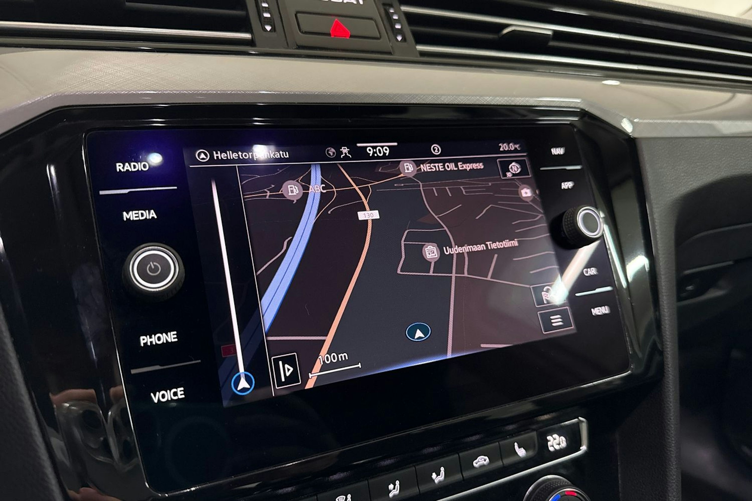 hopea Volkswagen Passat 2020 kuva 22.