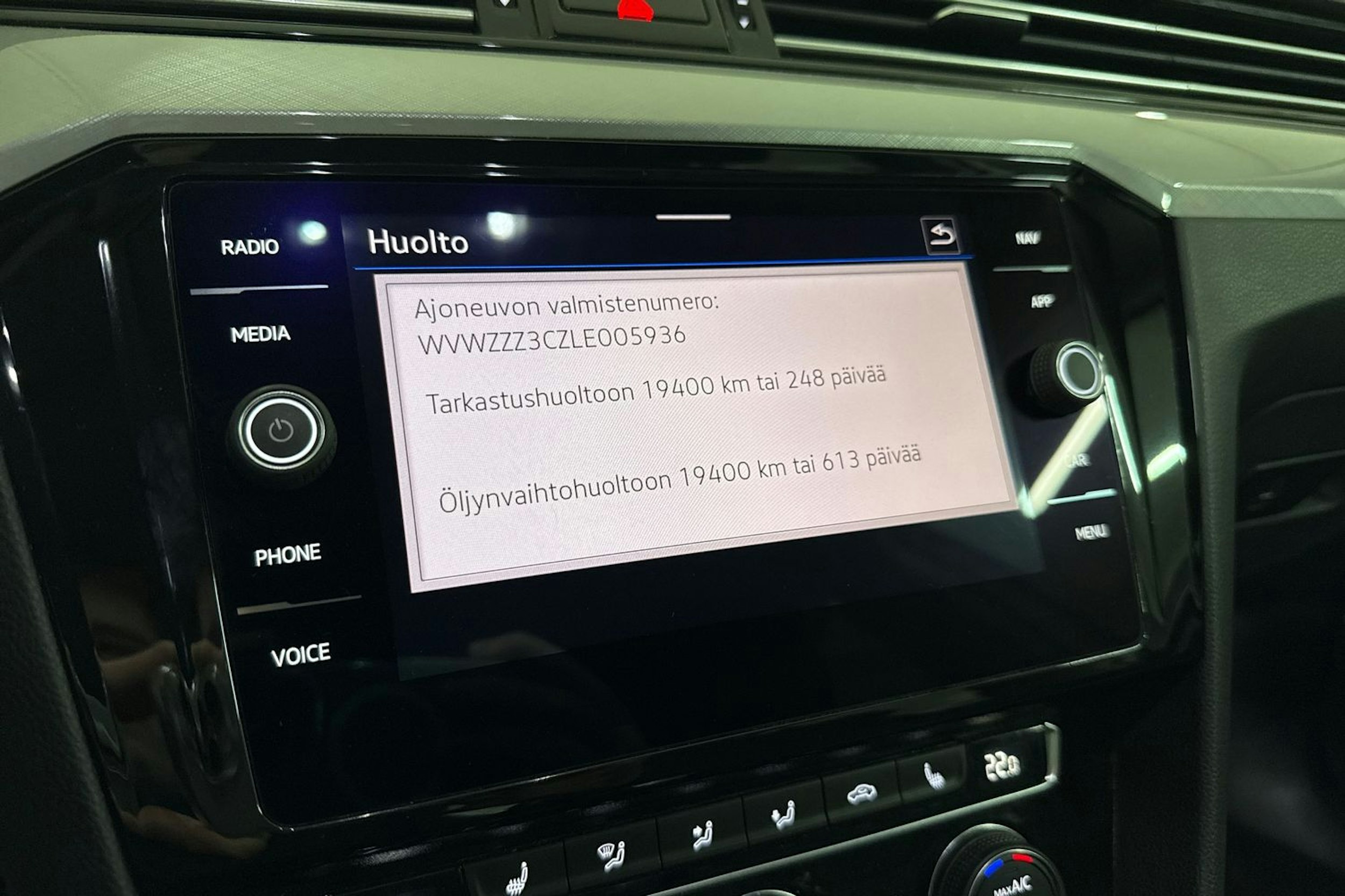 hopea Volkswagen Passat 2020 kuva 24.