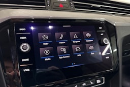 hopea Volkswagen Passat 2020 kuva 25.