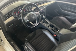 Valkoinen Volkswagen PASSAT 2020 kuva 7.